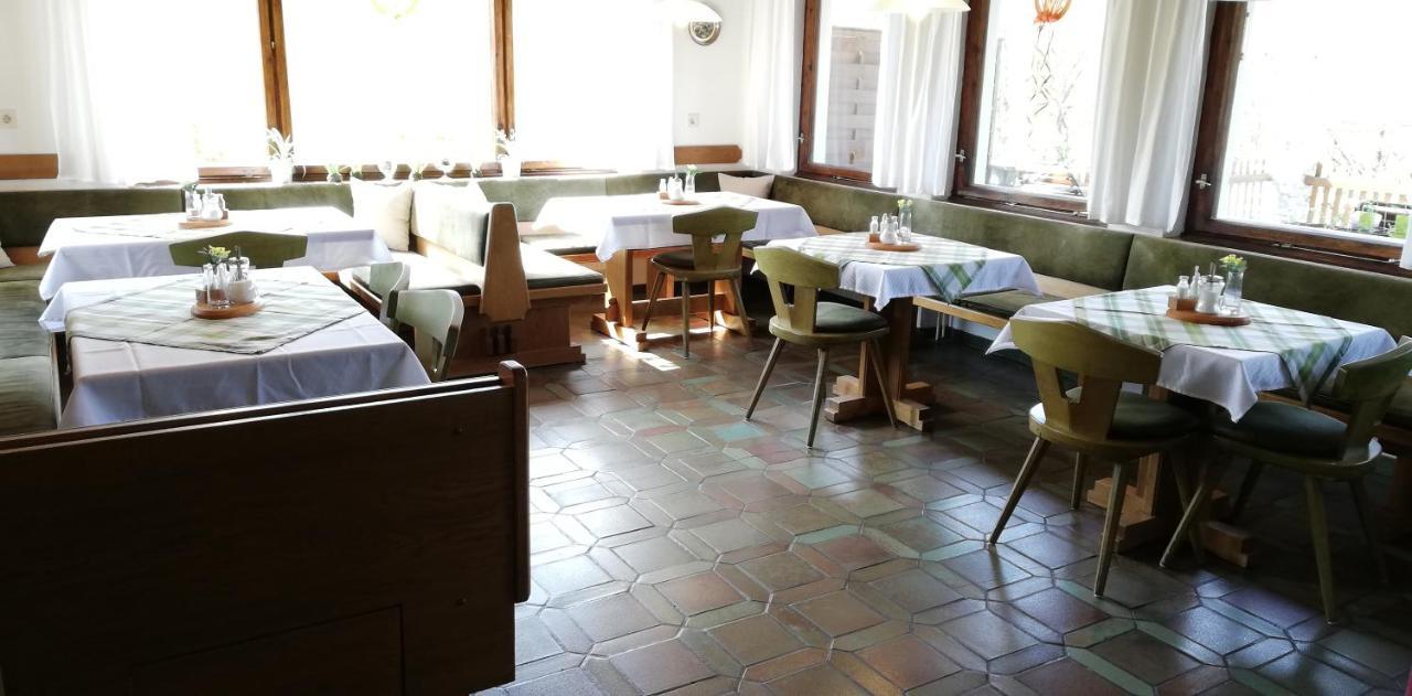 Sonneck Pension Pfarrwerfen Εξωτερικό φωτογραφία